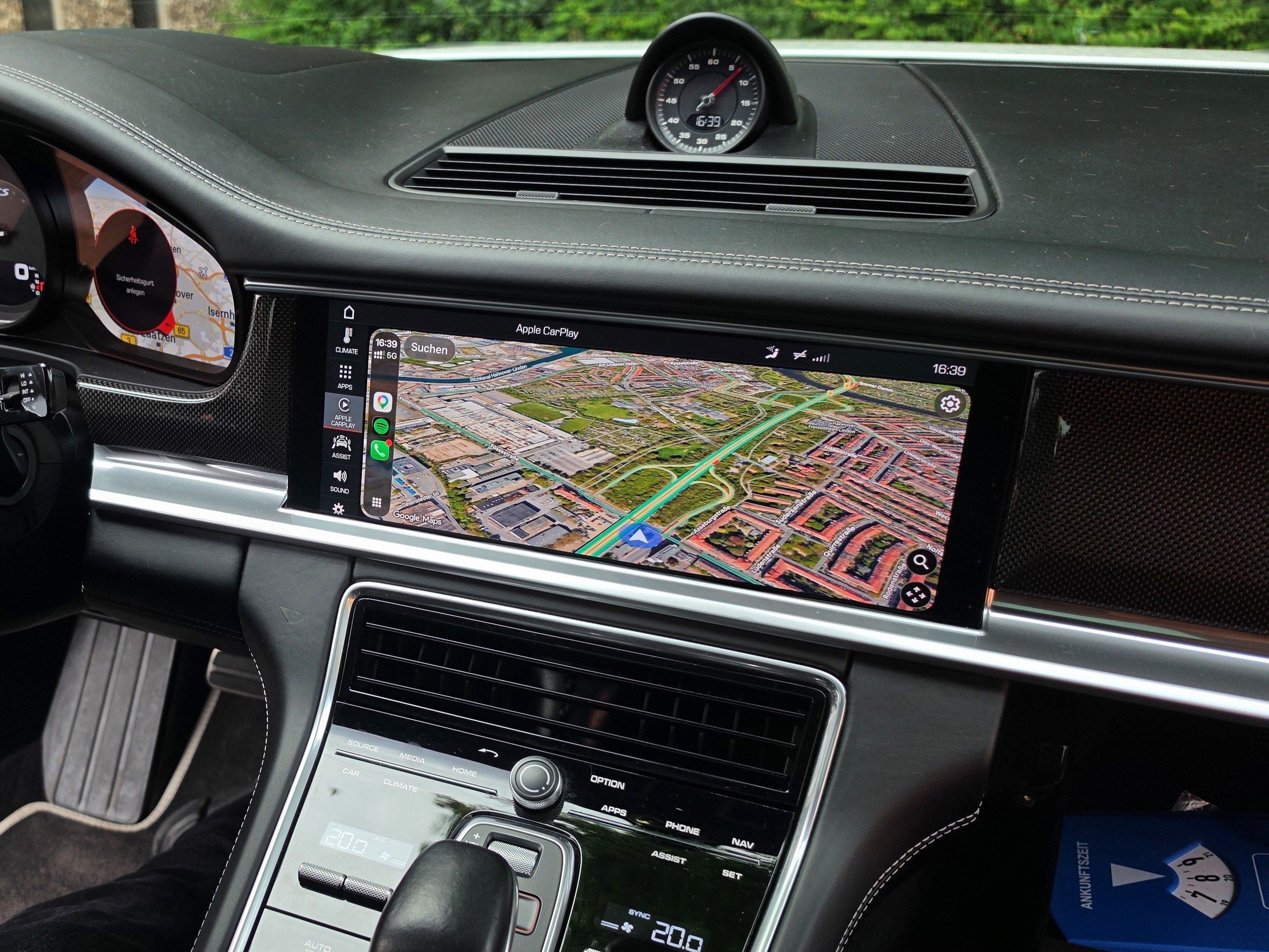 Infotainment-Beispielfoto für Porsche